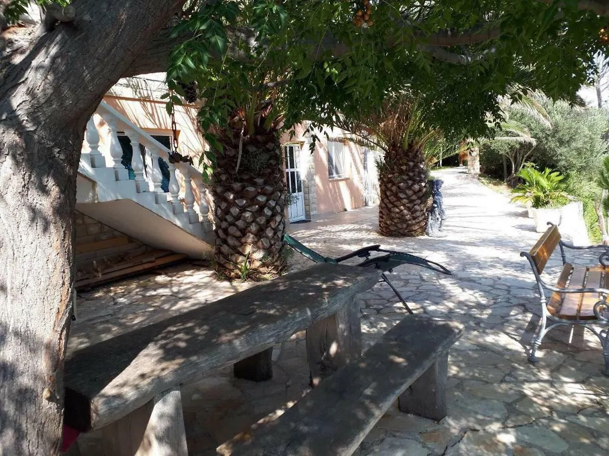 Apartments Horvat On Island Pag Vlasici 0*,