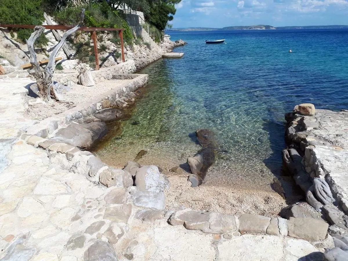 Apartments Horvat On Island Pag Vlasici