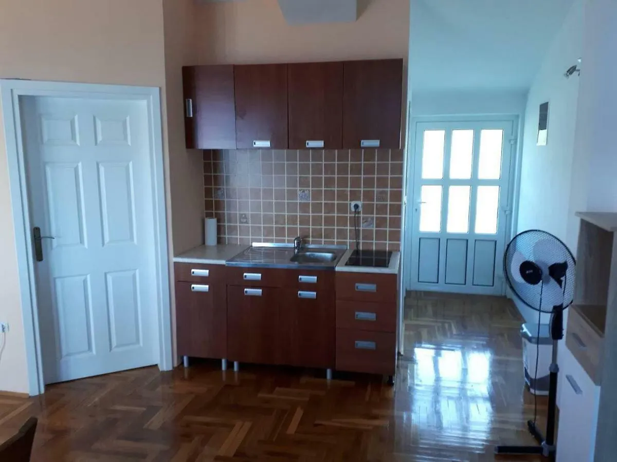Apartments Horvat On Island Pag Vlasici Croatia