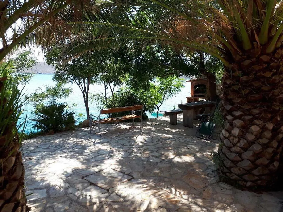 Apartments Horvat On Island Pag Vlasici