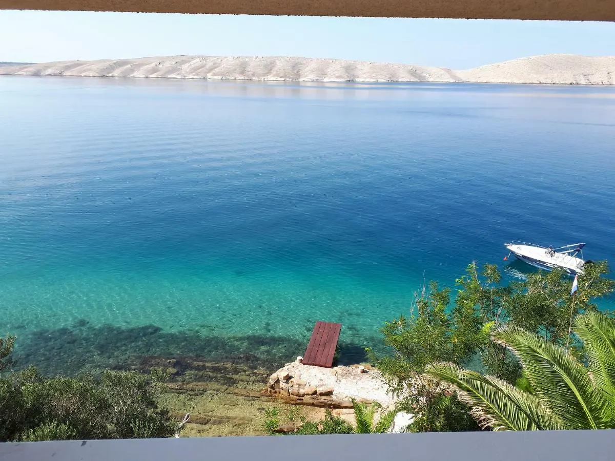 Apartments Horvat On Island Pag Vlasici Croatia