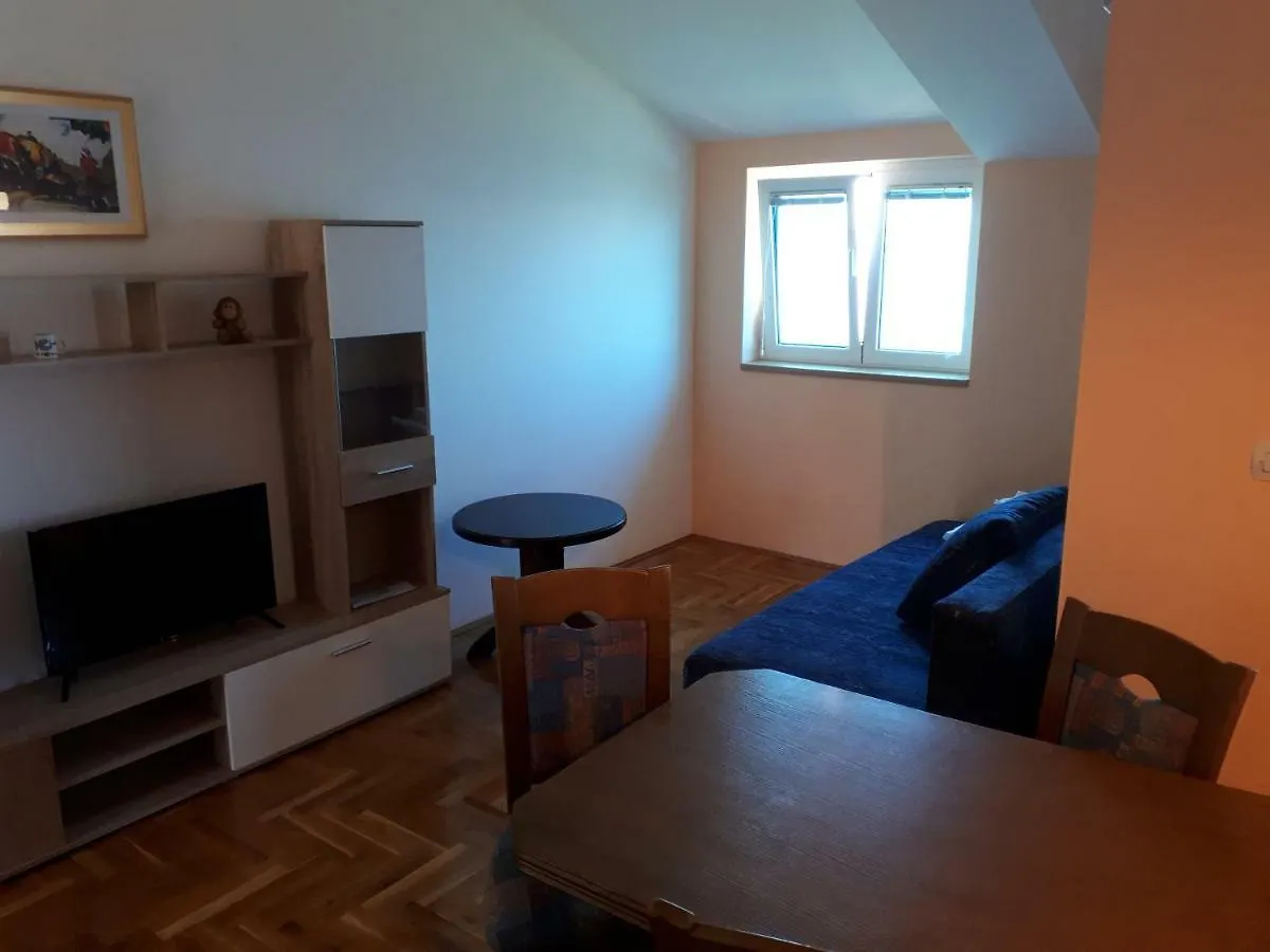 Apartments Horvat On Island Pag Vlasici