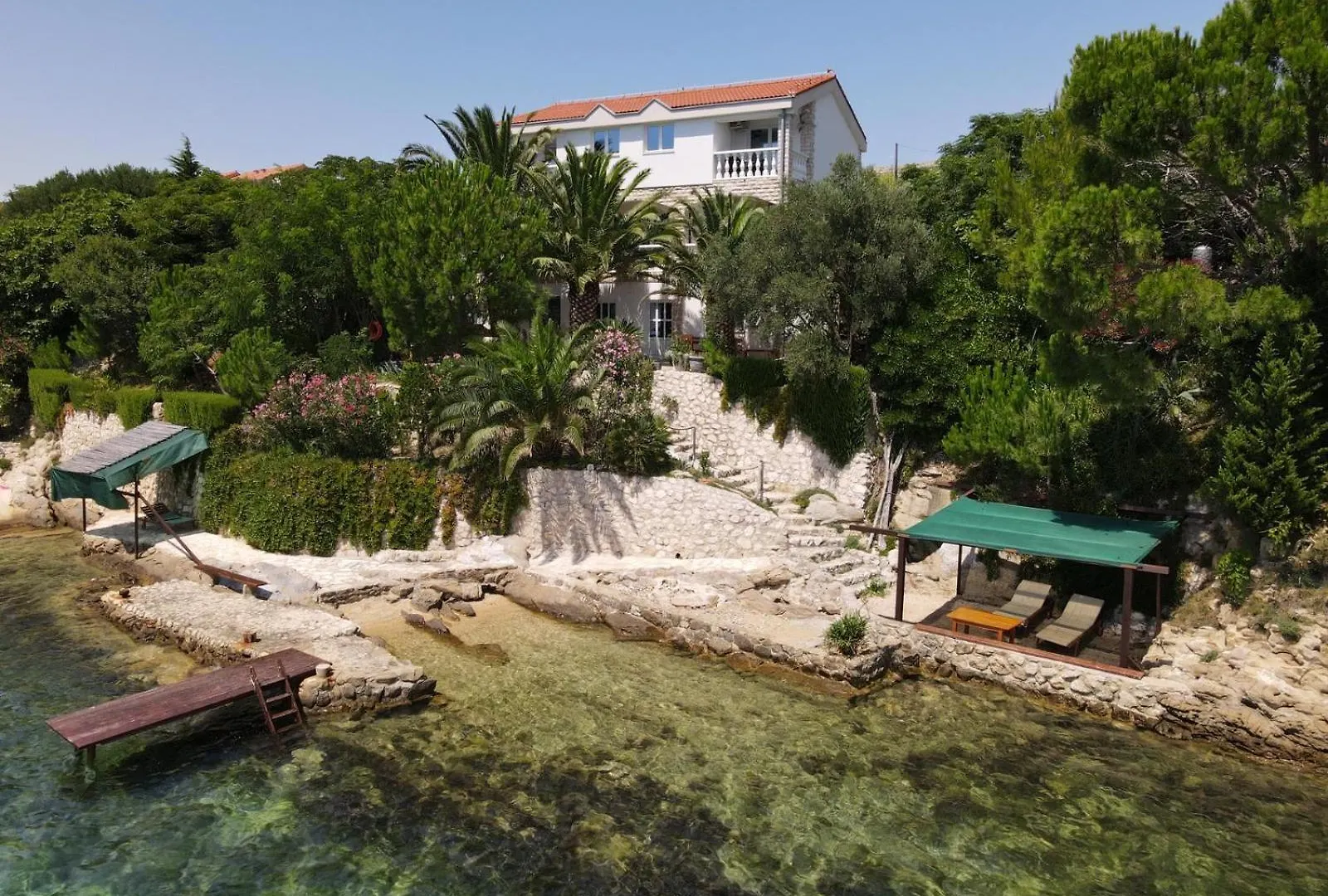 Apartments Horvat On Island Pag Vlasici Croatia